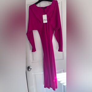 Zara Women's Fuchsia Long Sleeve Dress